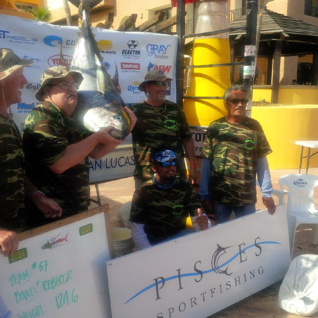 first tuna of los cabos tuna jackpot 2014